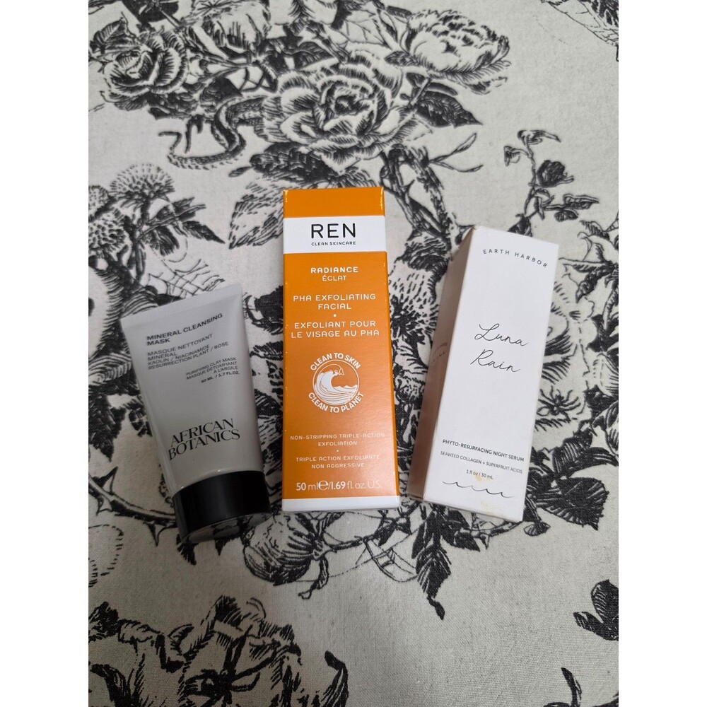 Exfoliating Bundle RETAILS FOR $164 Earth Harbor REN clean Skincare African Bota